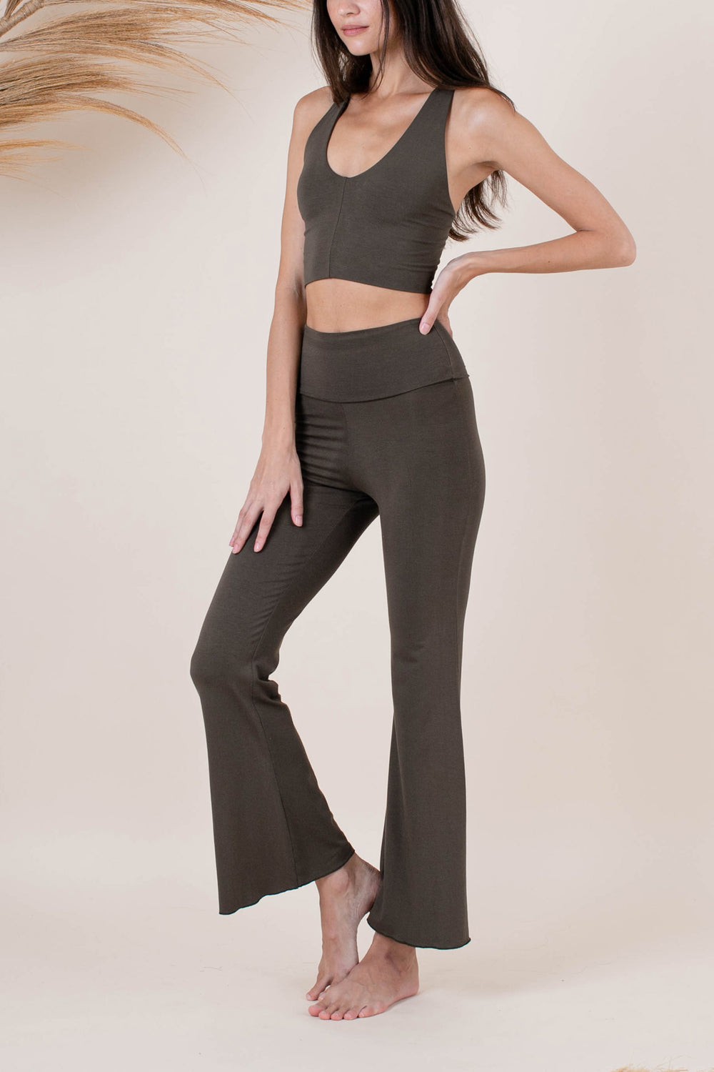 Anna K wear size XS. She is 175cm, Bust: 81cm (31.8”), Waist: 60cm (23.6”), Hips: 89cm (35”) | Size XS