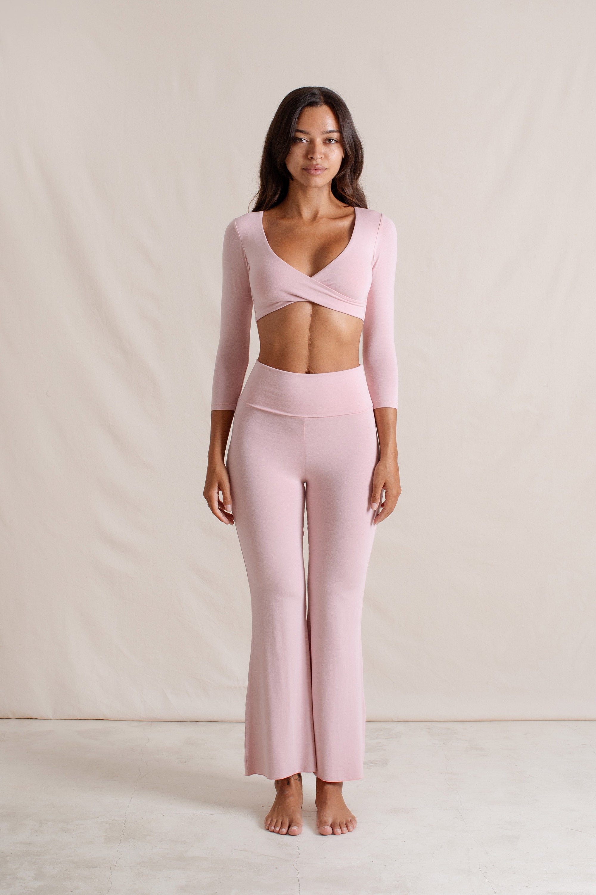 Sabi is wearing size S. Bust 86cm (33.85”), Waist 63cm (24.8”), Hips 94cm (37.00”), Height 171cm (5.6”) | Size S