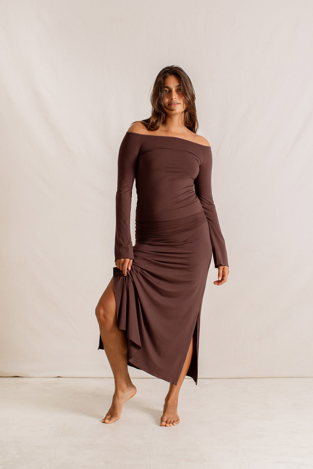 Haley is wearing size S/M. Bust 87cm (34.25”), Waist 63cm (24.8”), Hips 92cm (36.22”), Height 172cm (5.6”) | Size XS/S