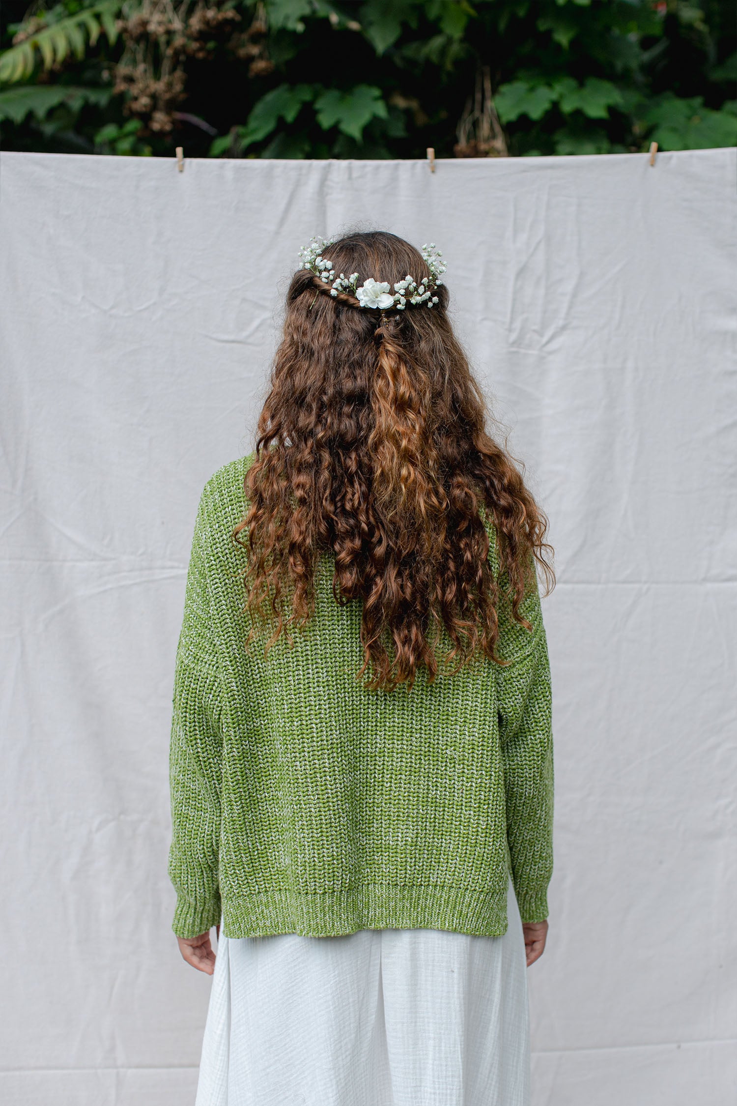 Lucy is wearing size S/M. Bust: 83cm (32.6”), Waist: 57cm(22.4”), Hips: 96cm(37.8”), Height 170cm(5.6”) | Size S/M 