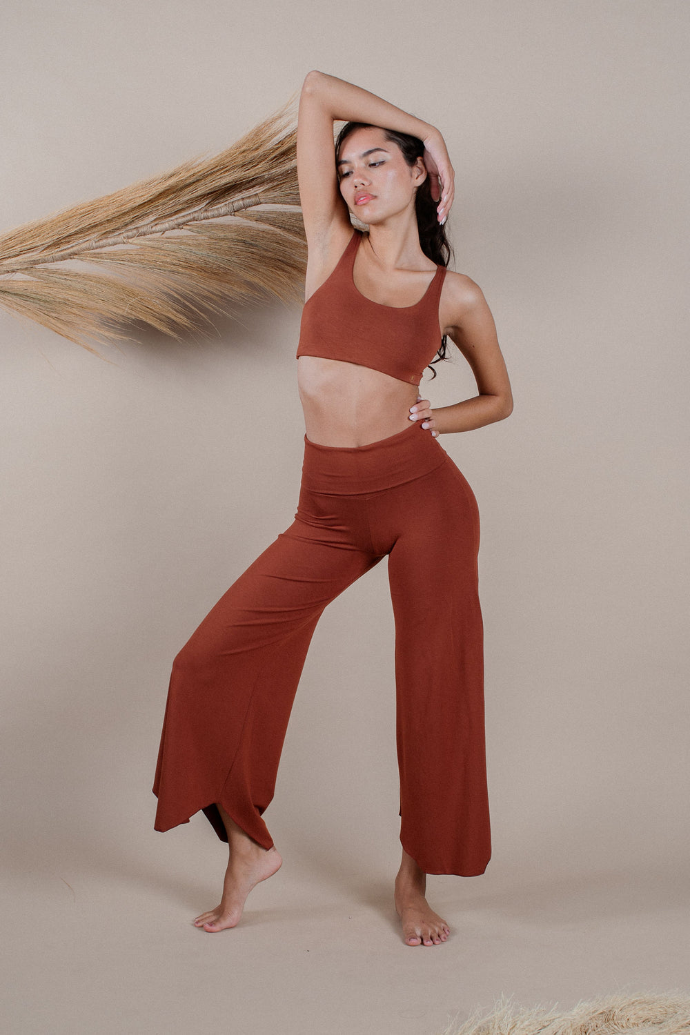 Aliya is wearing size XS. Bust: 75cm (29.5”), Waist 58cm(22.8”),  Hips 94cm(37”), Height 168cm(5.5”)  | Size XS