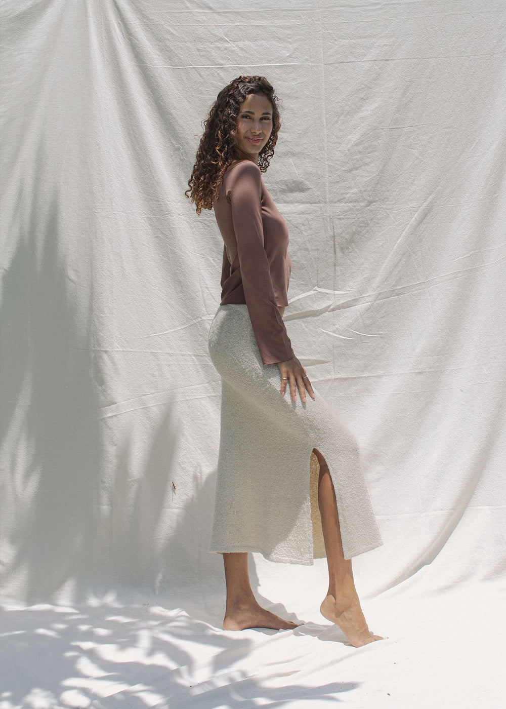 Nissia is wearing size XS/S. Height 172cm (5.6”), Bust 85cm (33.4”), Waist 61cm (24”), Hips 89cm (35”) | Size XS/S