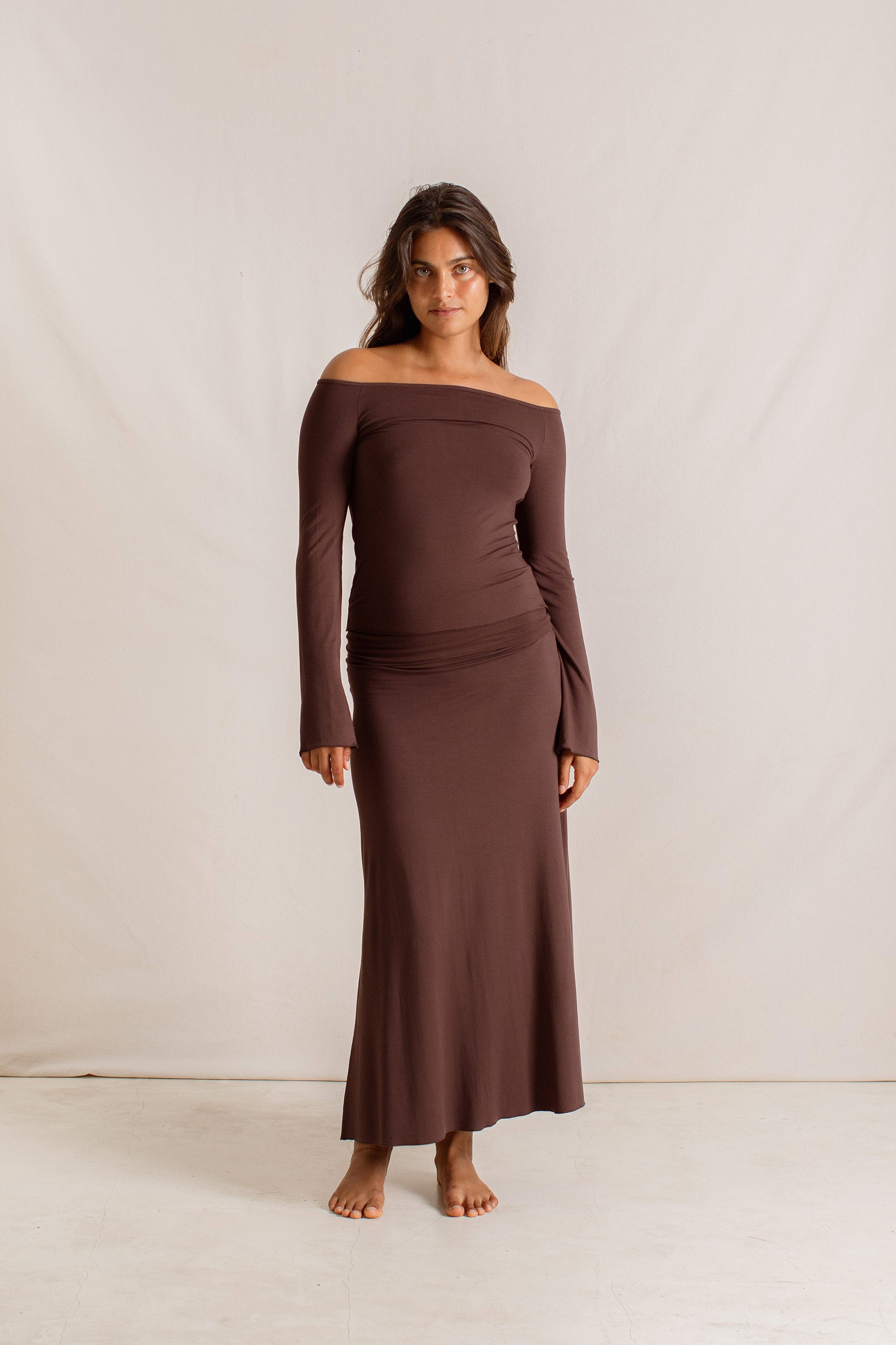 Haley is wearing size XS/S. Bust 87cm (34.25”), Waist 63cm (24.8”), Hips 92cm (36.22”), Height 172cm (5.6”) | Size XS/S