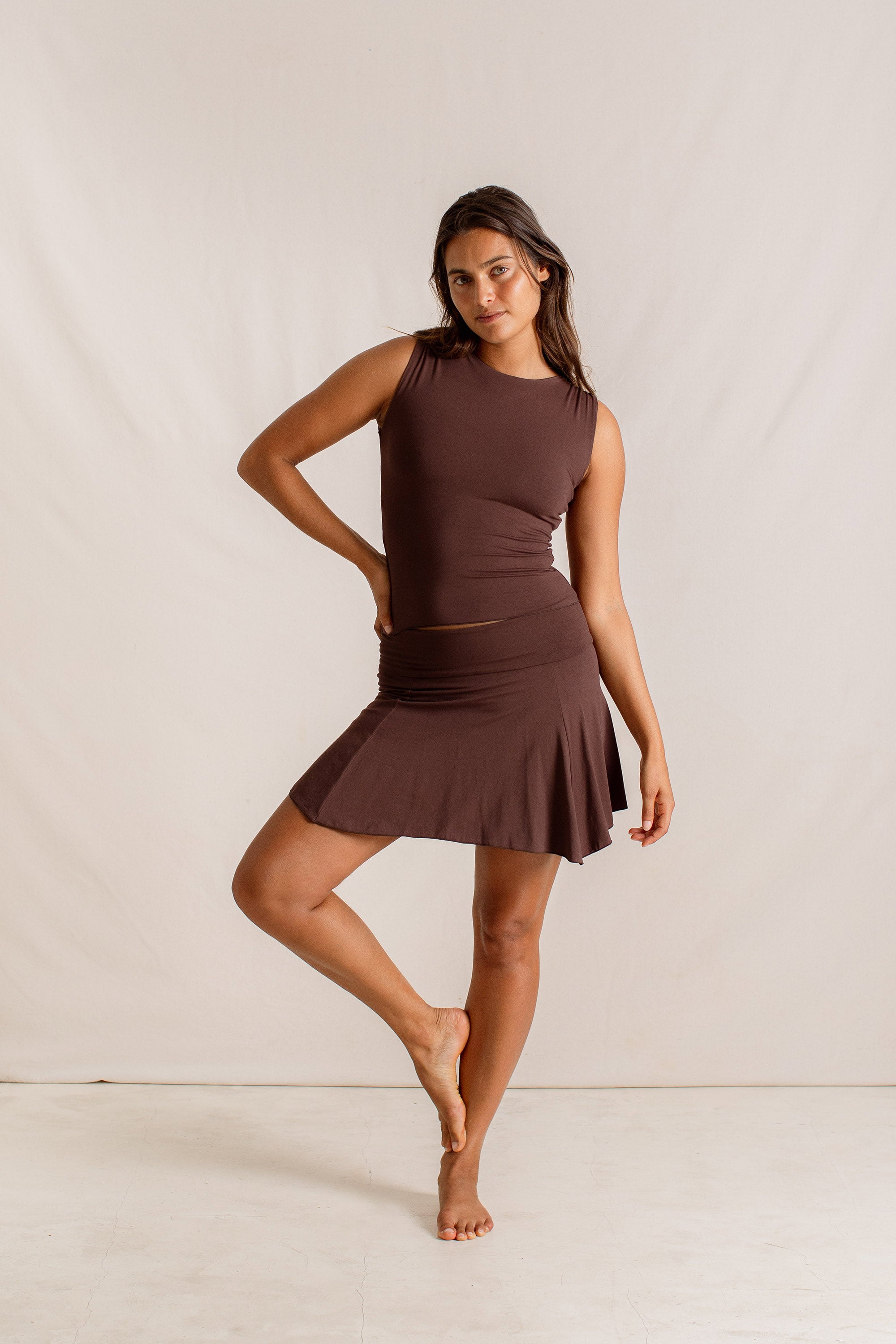 Haley is wearing size S/M. Bust 87cm (34.25”), Waist 63cm (24.8”), Hips 92cm (36.22”), Height 172cm (5.6”) | Size S/M