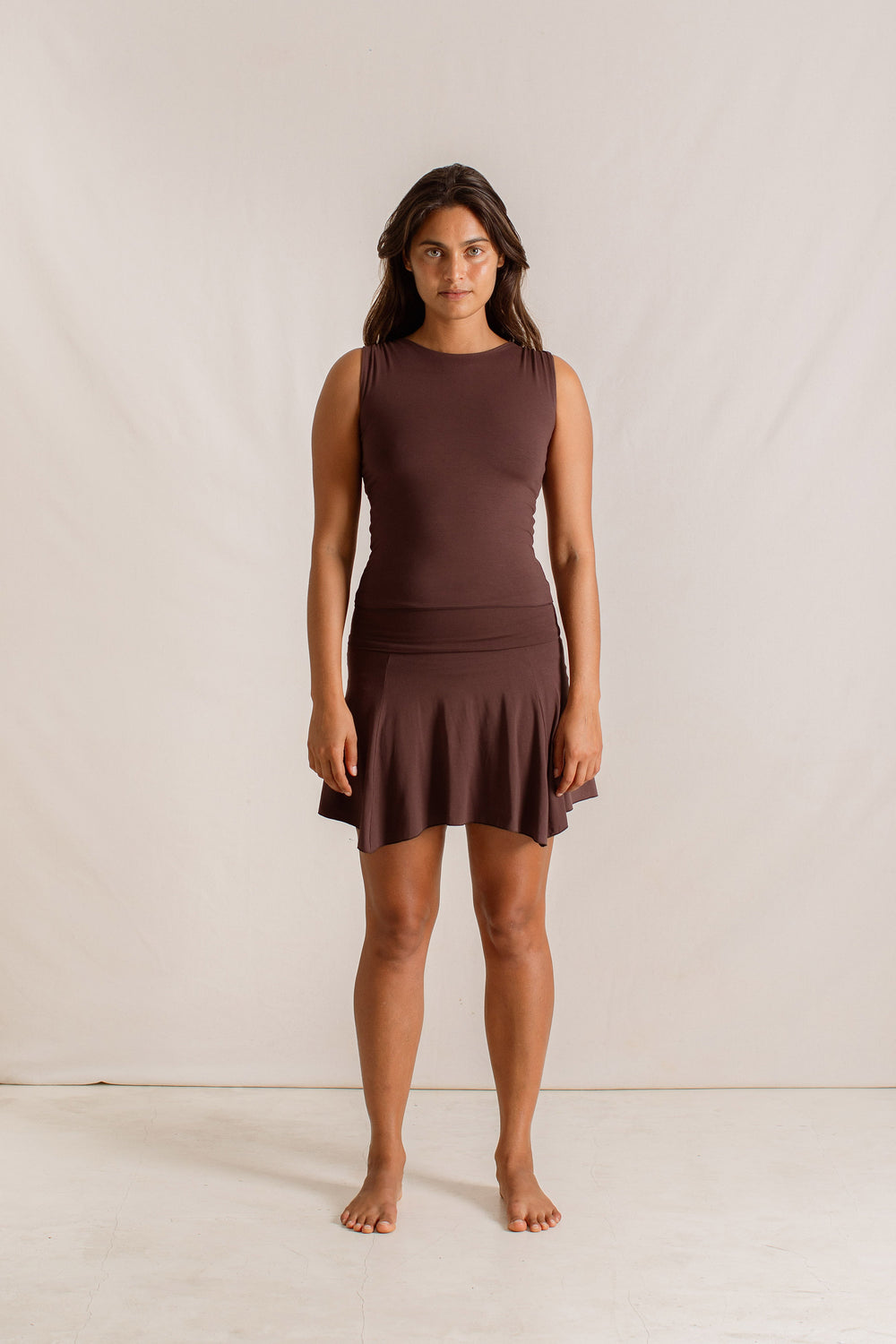 Haley is wearing size XS/S. Bust 87cm (34.25”), Waist 63cm (24.8”), Hips 92cm (36.22”), Height 172cm (5.6”) | Size XS/S