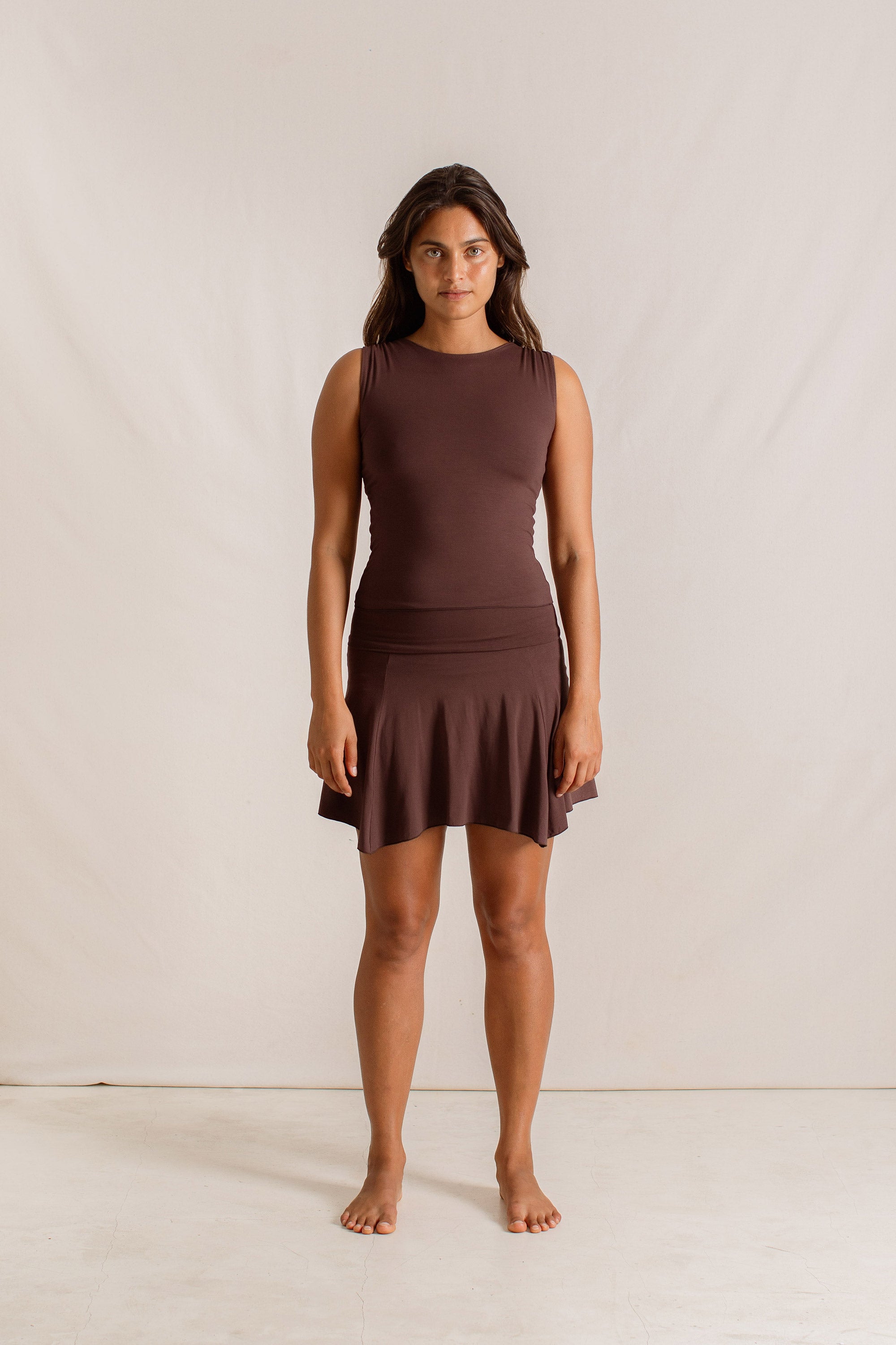 Haley is wearing size XS/S. Bust 87cm (34.25”), Waist 63cm (24.8”), Hips 92cm (36.22”), Height 172cm (5.6”) | Size XS/S