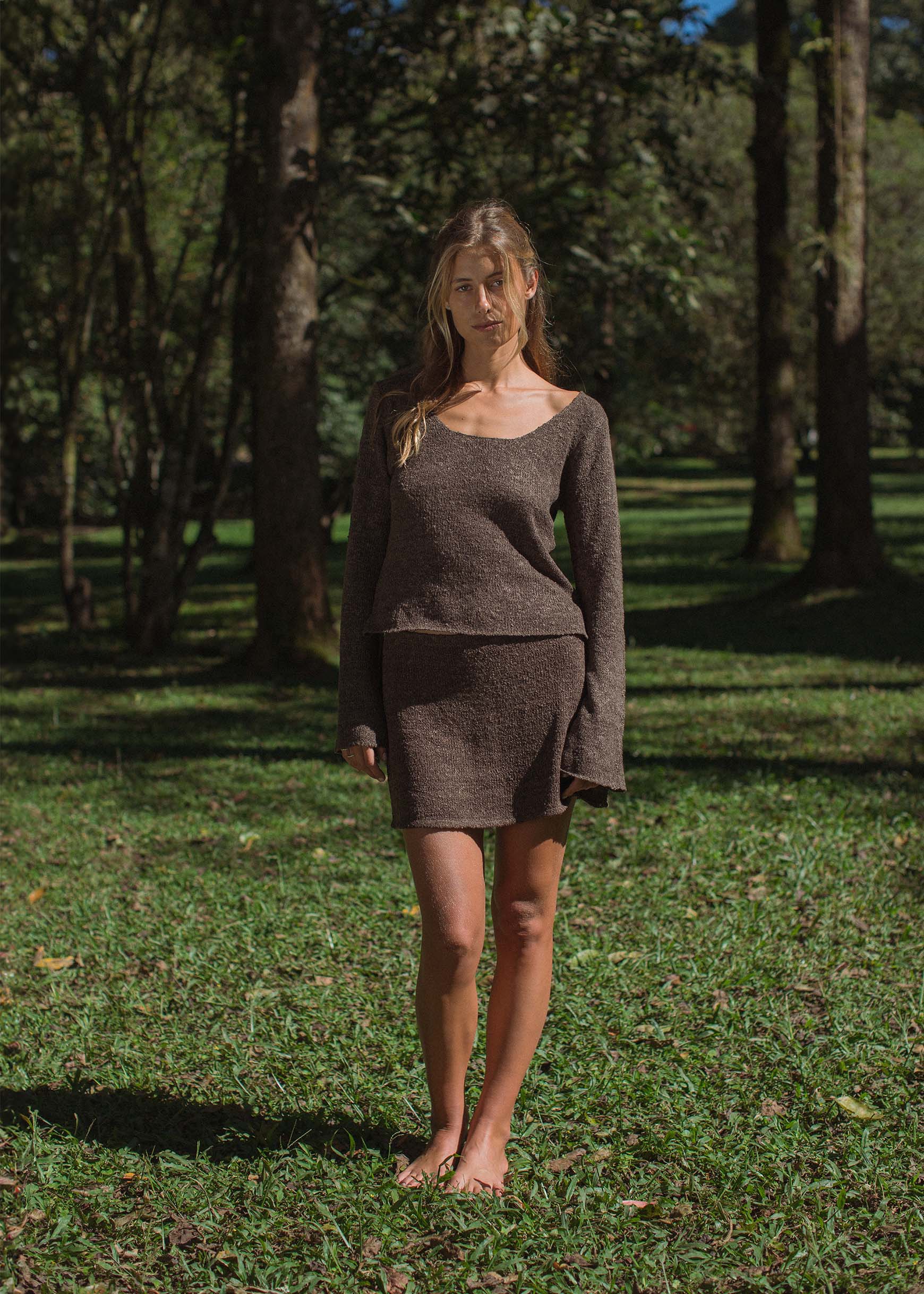 Andrea is wearing size XS/S. Bust 80cm (31.5”), Waist 69cm (27.2”), Hips 94cm(37”), Height 175cm(5.7”) | Size XS/S