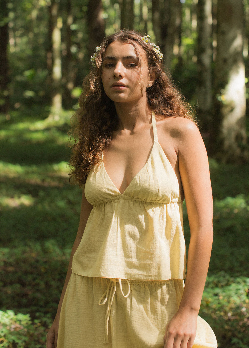 Lucy is wearing size XS/S. Bust: 83cm (32.6”), Waist: 57cm(22.4”), Height 170cm(5.6”). | Size XS/S