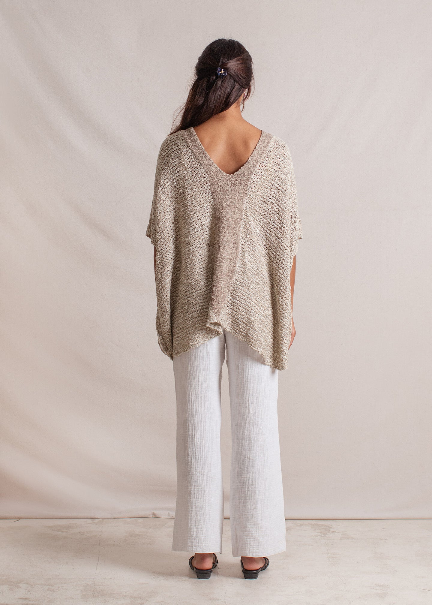 Tara usually wears size S, Bust 86cm (33.8”), Waist 60cm (23.6”), Hips 89cm (35”),  Height 175cm (5.7”) | One Size