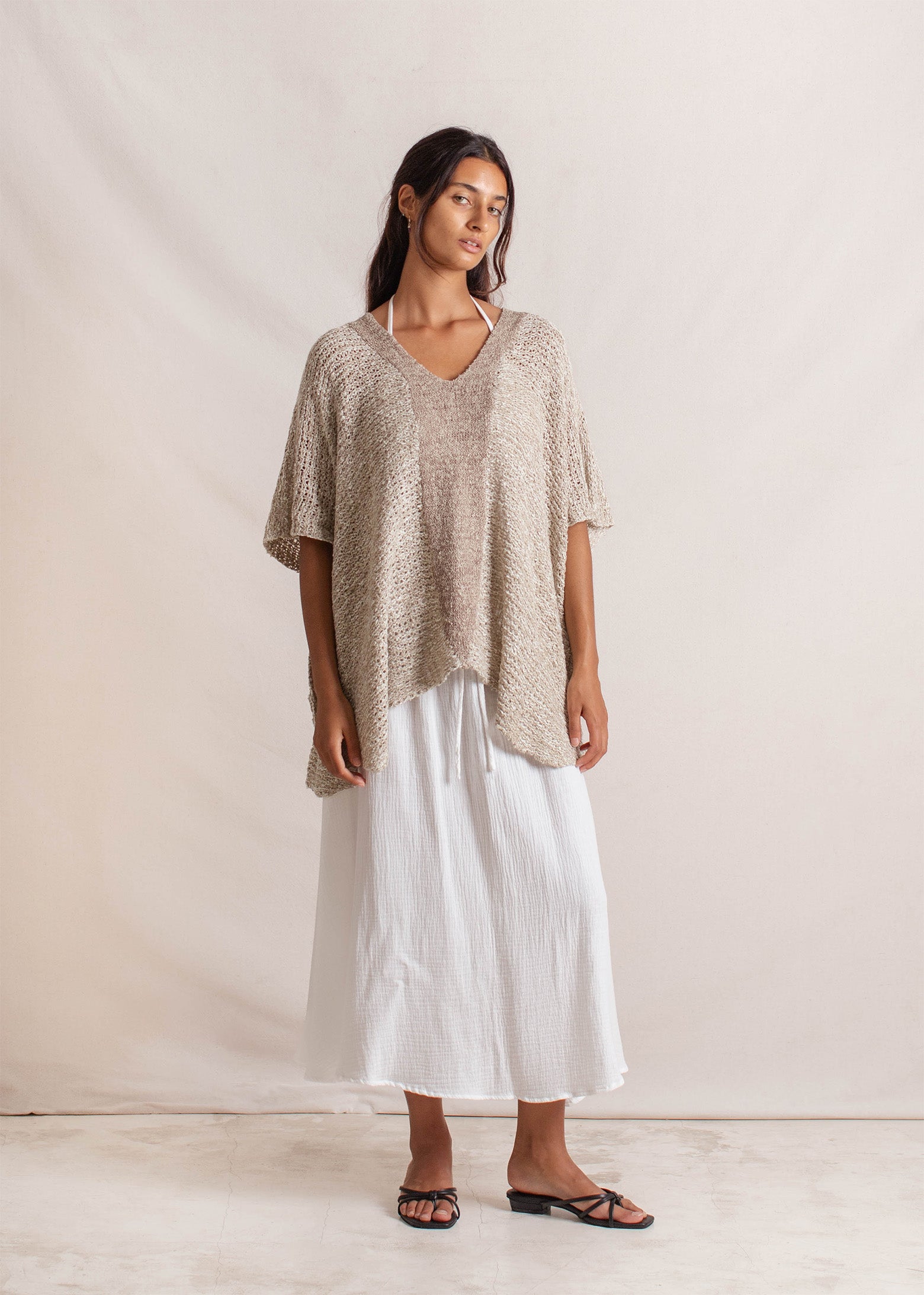 Tara usually wears size S, Bust 86cm (33.8”), Waist 60cm (23.6”), Hips 89cm (35”),  Height 175cm (5.7”) | One Size