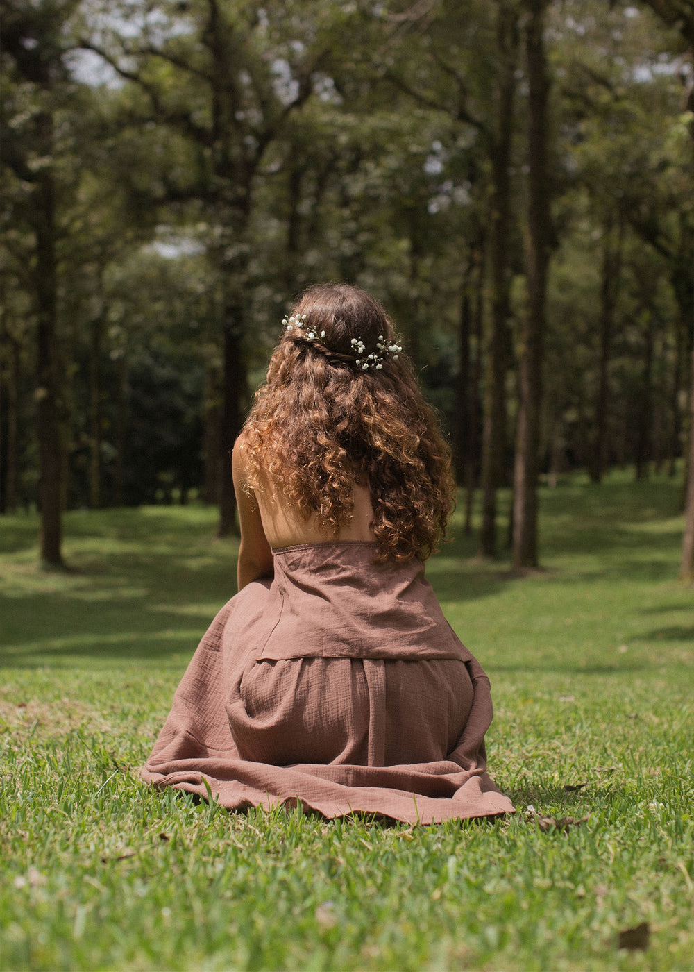 Lucy is wearing size XS/S. Waist: 57cm(22.4”), Hips: 96cm(37.8”), Height 170cm(5.6”). | Size XS/S