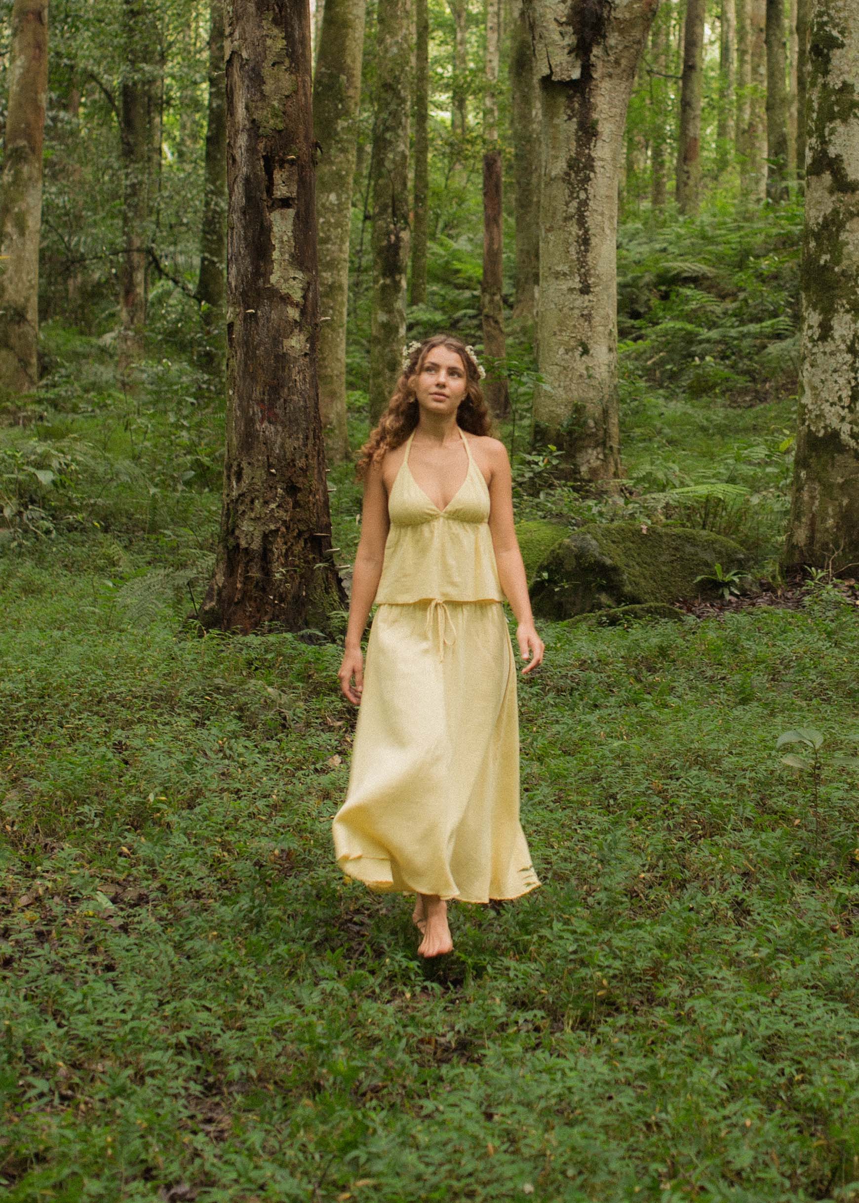 Lucy is wearing size XS/S. Waist: 57cm(22.4”), Hips: 96cm(37.8”), Height 170cm(5.6”). | Size XS/S