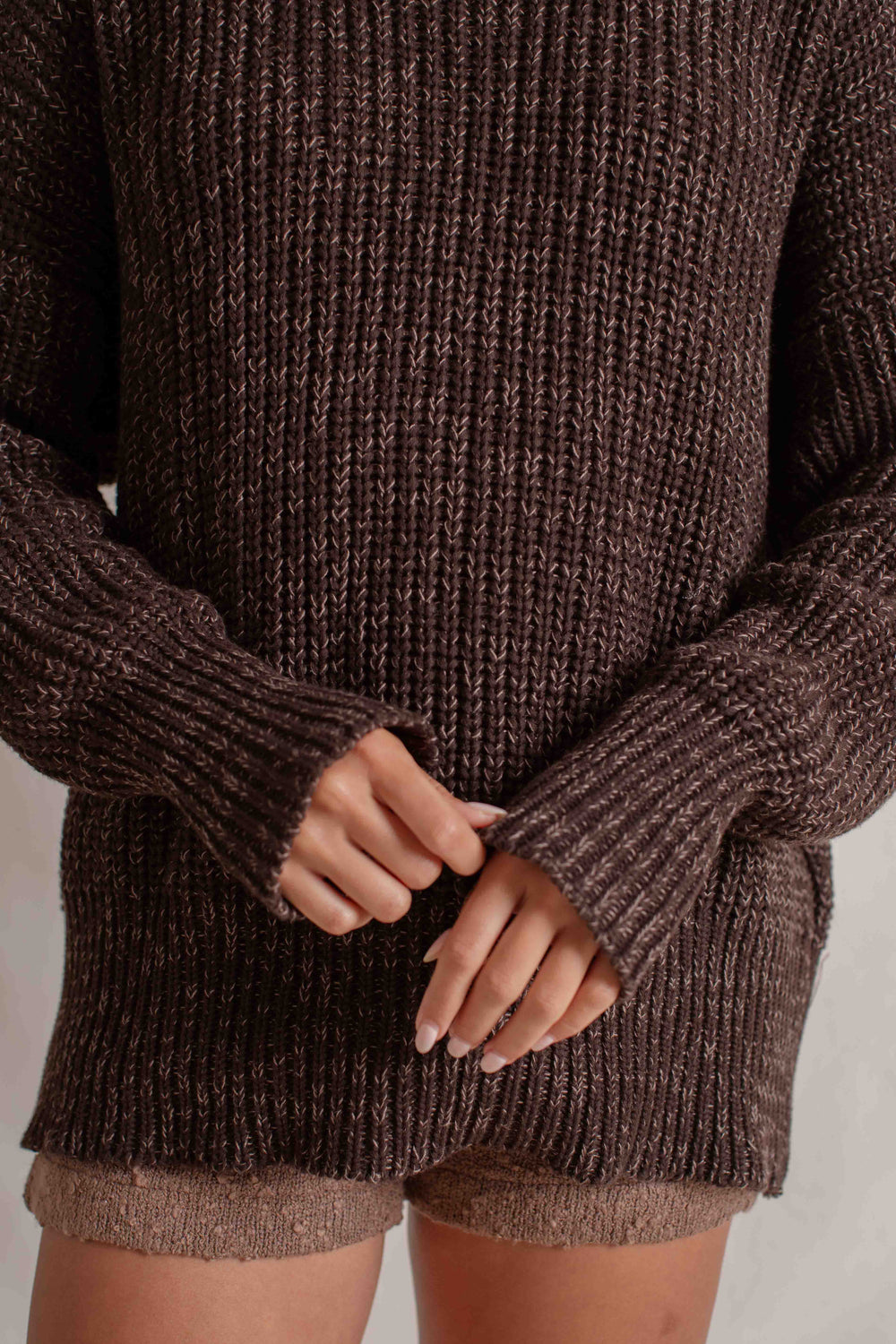 Dakota is wearing One Size. Bust 79cm (31.1”), Waist 65cm (25.5”), Hips 90cm (35.4”), Height 173cm (5.6”) | One Size