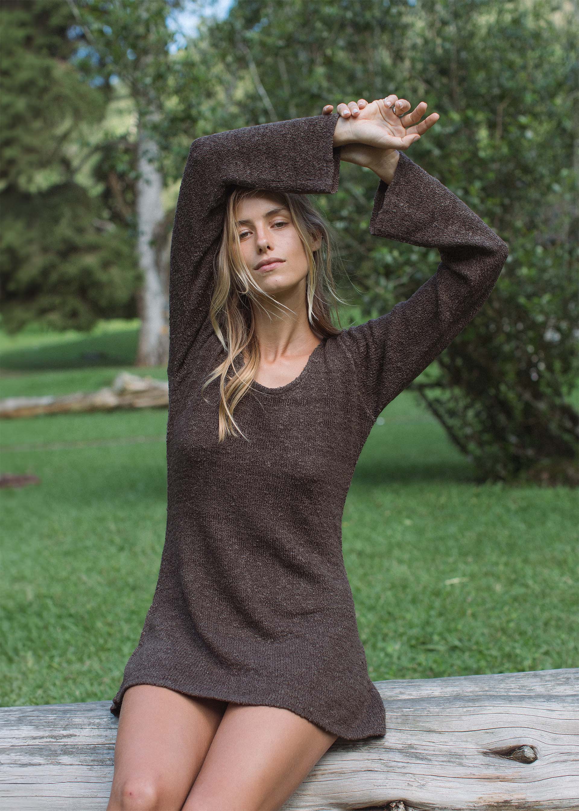 Andrea is wearing size XS/S. Bust 80cm (31.5”), Waist 69cm (27.2”), Hips 94cm(37”), Height 175cm(5.7”) | Size XS/S