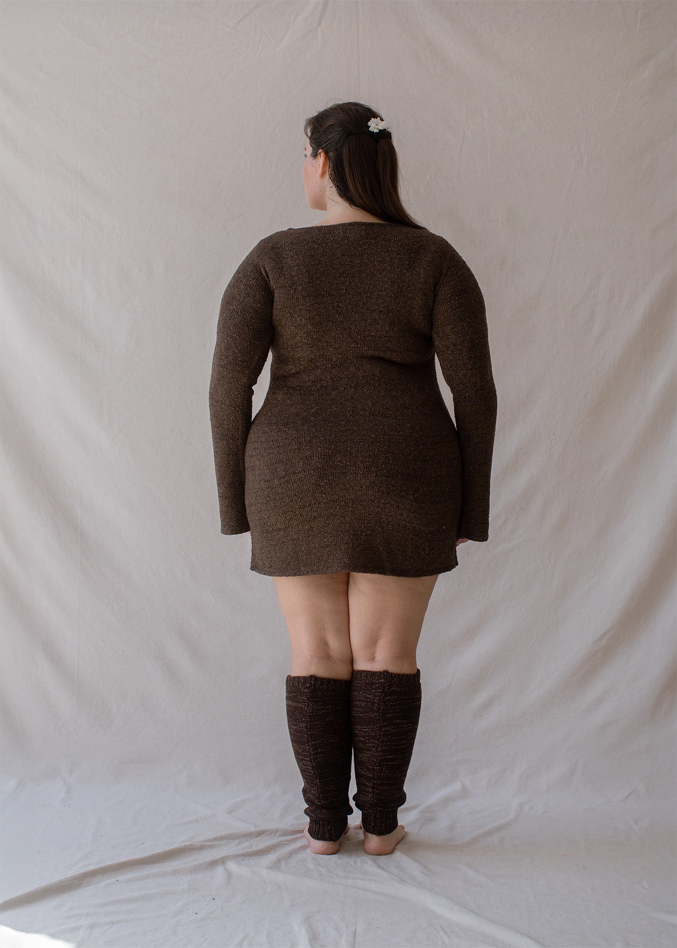 Michelle is wearing XL/XXL Bust 115cm (45.3”), Waist 93 (36.6”), Hips 123cm (48.4”), Height 168cm (5.5”)  | Size XL/XXL