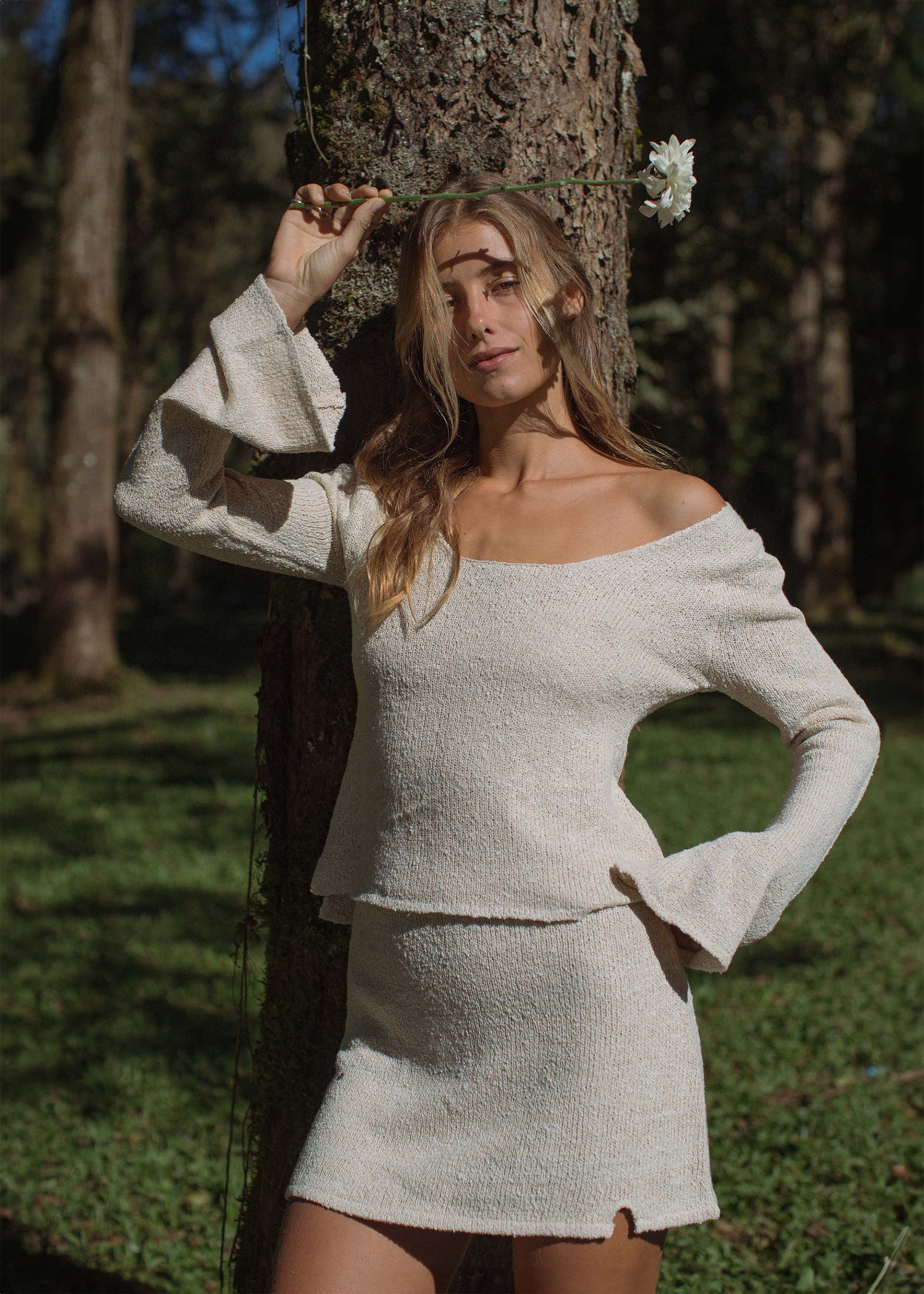 Andrea is wearing size XS/S. Bust 80cm (31.5”), Waist 69cm (27.2”), Hips 94cm(37”), Height 175cm(5.7”) | Size XS/S