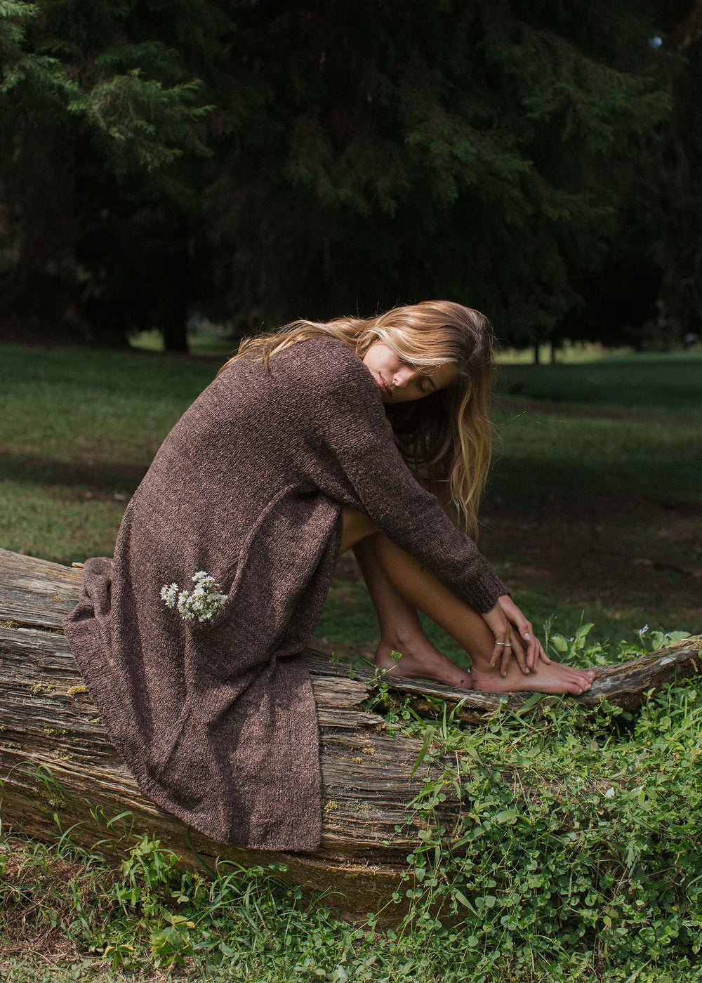 Andrea usually wears size XS/S. Bust 80cm (31.5”), Waist 69cm (27.2”), Hips 94cm(37”), Height 175cm(5.7”) | One Size