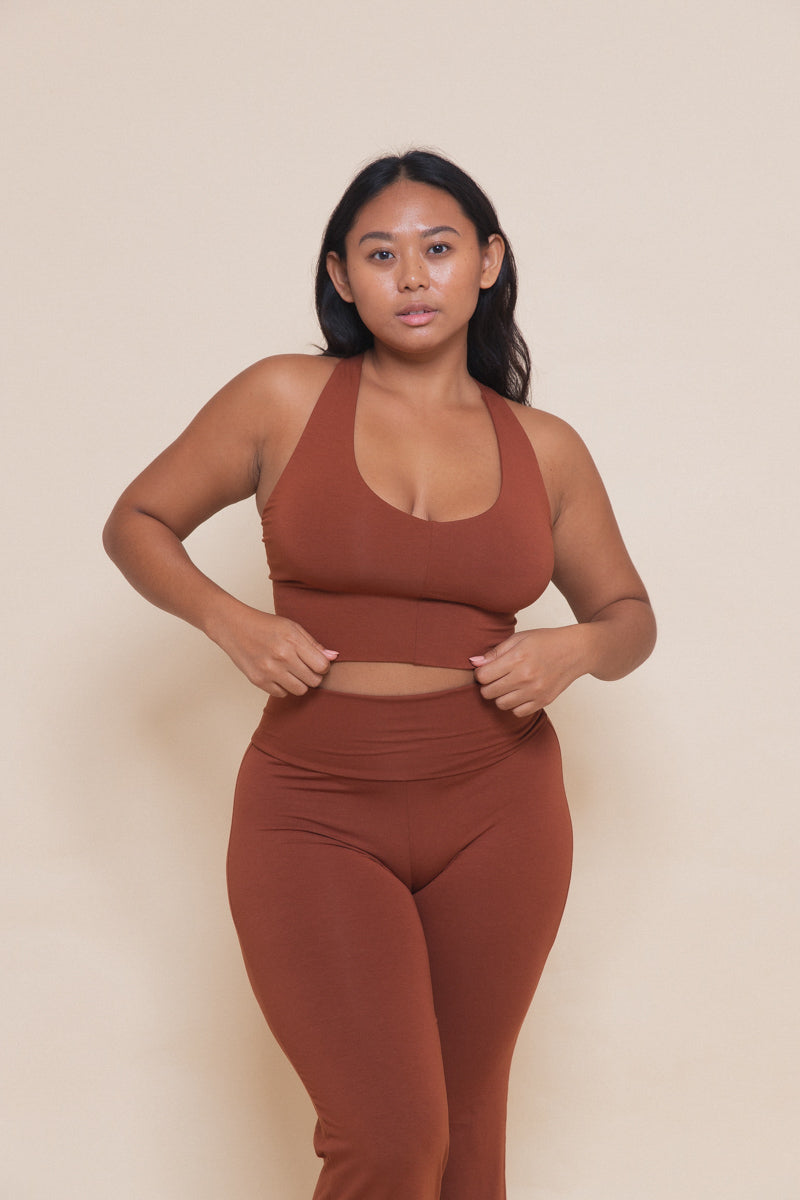 Sari is wearing size L. Bust 98cm (38.5”), Waist 75cm (29.5”) | Size L