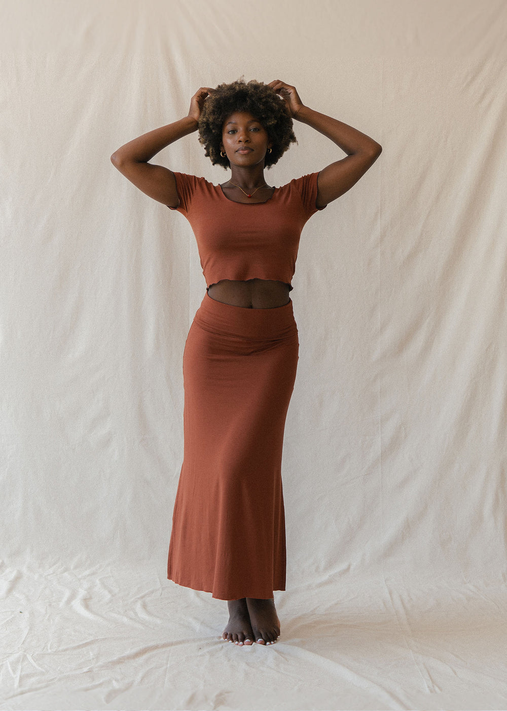 Shiree is wearing size S/M. Height 173cm(5.7”) | Size S/M