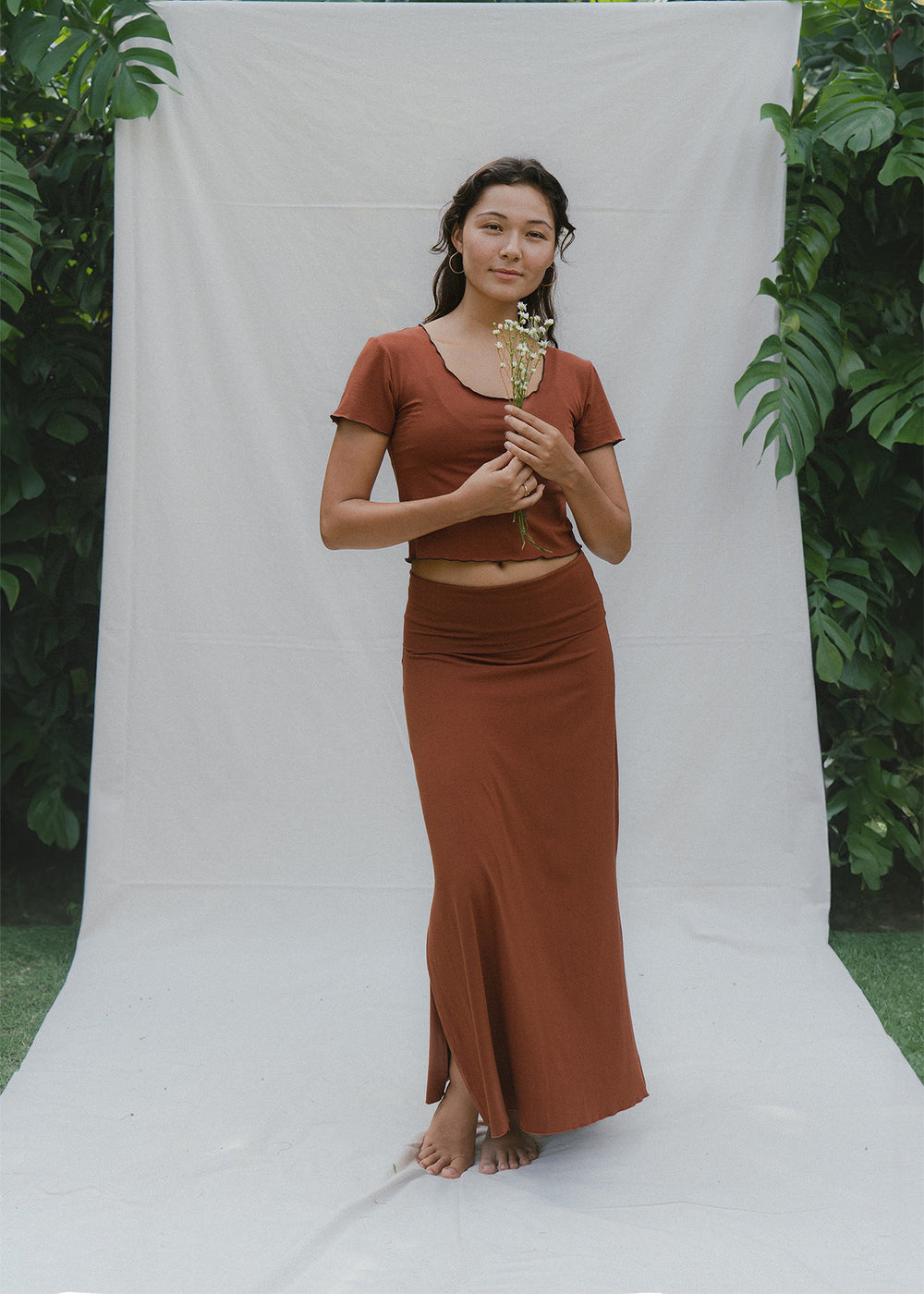 Yuki wears size XXS/XS. She is 163 cm (5.3”) tall, Waist 69cm(27.2”), Hips 75cm(29.5”) | Size XXS/XS