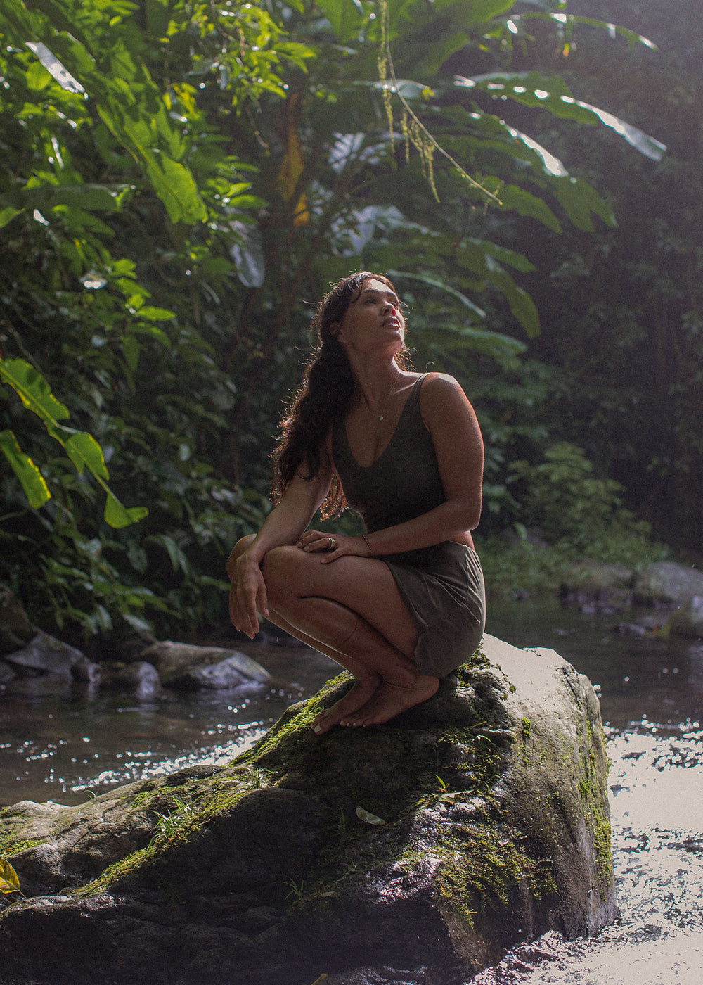 Kristin is wearing size L/XL. Height 177cm (5.8”), Bust 87cm (34.2”), Waist 74cm (29”), Hips 94cm (37”)  | Size L/XL