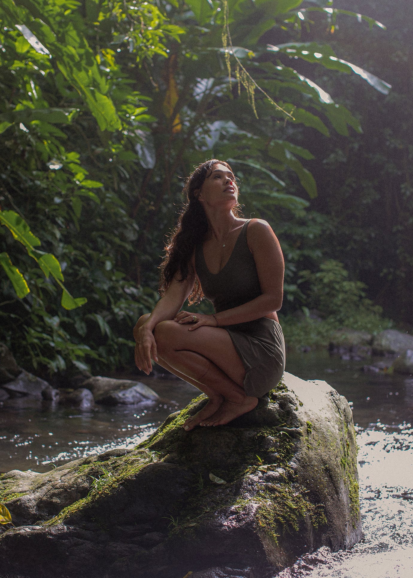 Kristin is wearing size L/XL. Height 177cm (5.8”), Bust 87cm (34.2”), Waist 74cm (29”), Hips 94cm (37”)  | Size L/XL