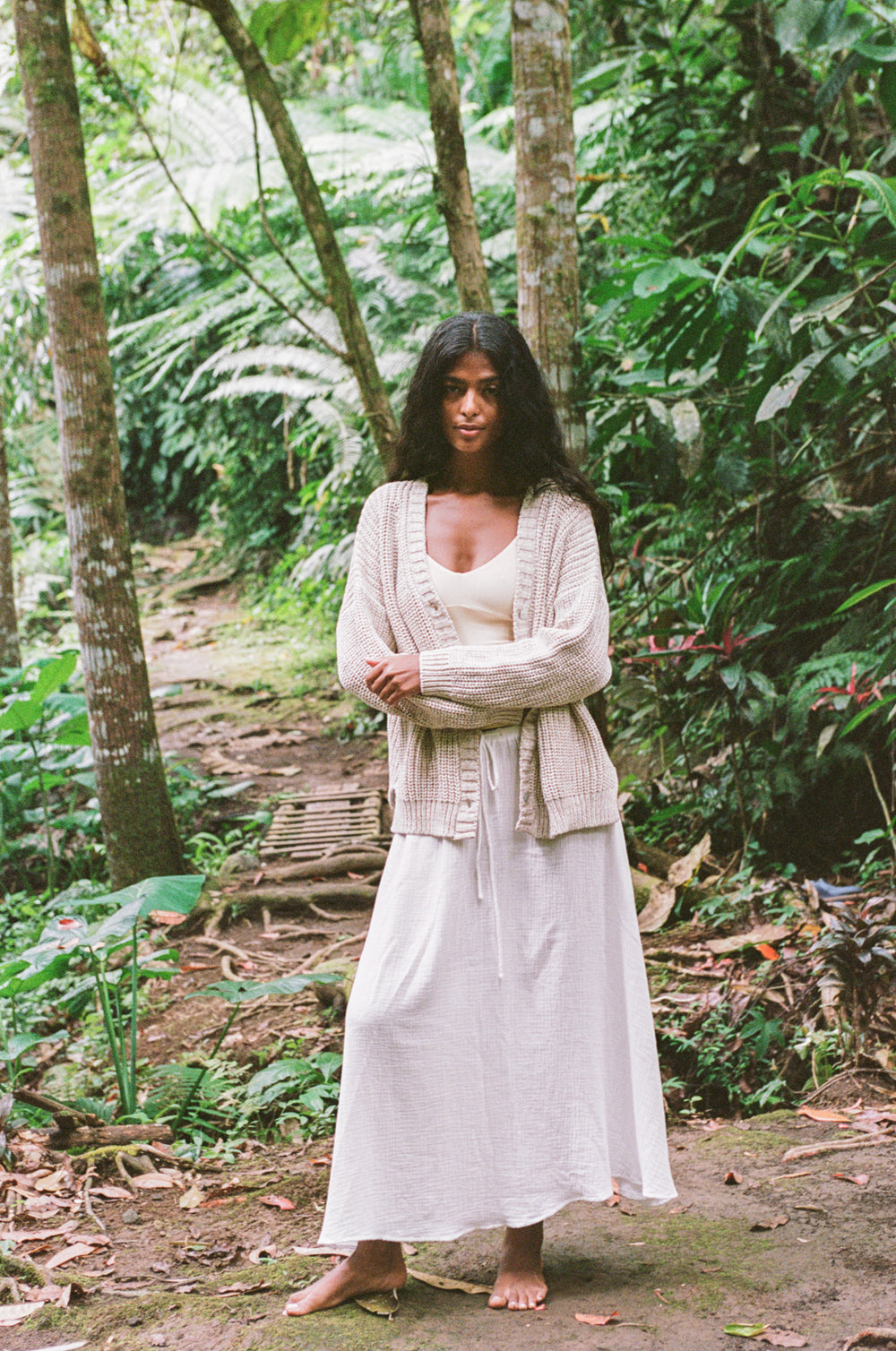 Kavita is wearing size S/M , Bust 74cm (29”), Waist 60cm (23.6”), Hips 90cm (35.4”), Height 167cm (5.5”) | Size S/M