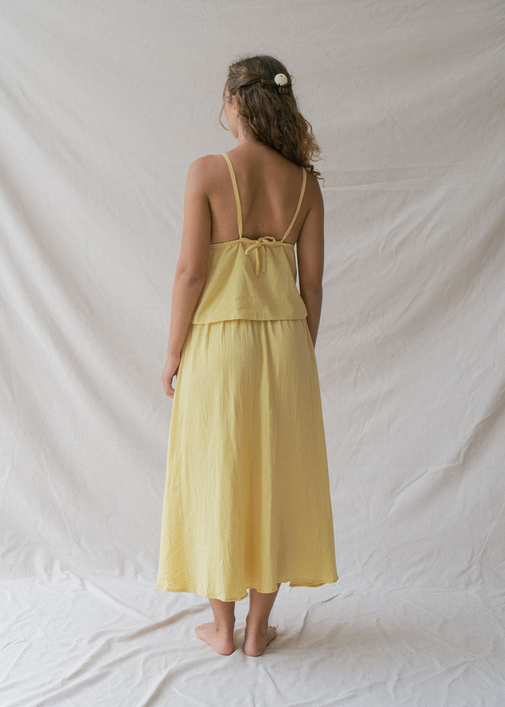 Lucy is wearing size XS/S. Waist: 57cm(22.4”), Hips: 96cm(37.8”), Height 170cm(5.6”). | Size XS/S