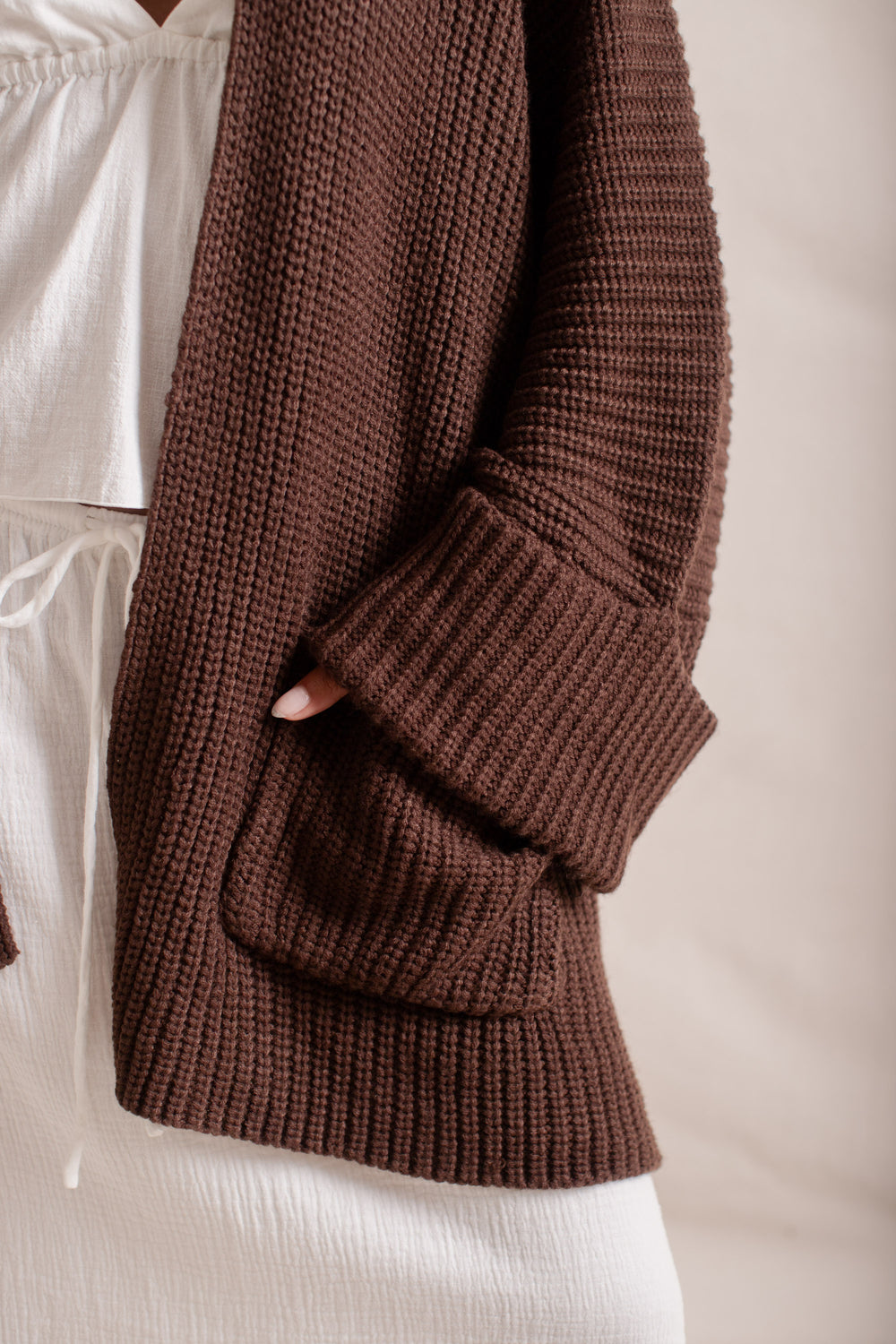 Chloe usually wears size S, Bust 84cm (33.1”), Waist 68cm (26.8”), Hips 105cm (41.3”),  Height 173cm (5.7”) | One Size