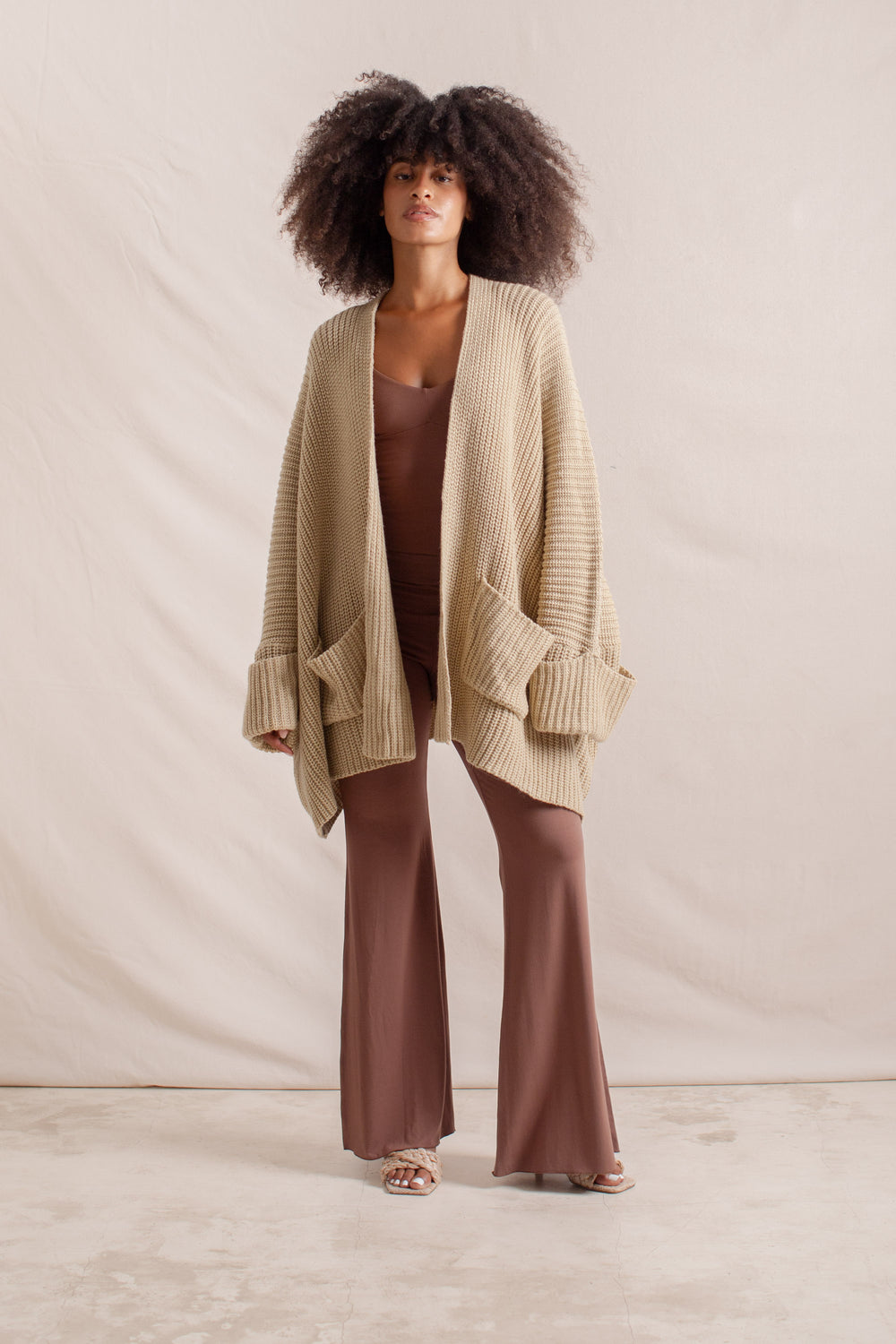 Chloe usually wears size S, Bust 84cm (33.1”), Waist 68cm (26.8”), Hips 105cm (41.3”),  Height 173cm (5.7”) | One Size