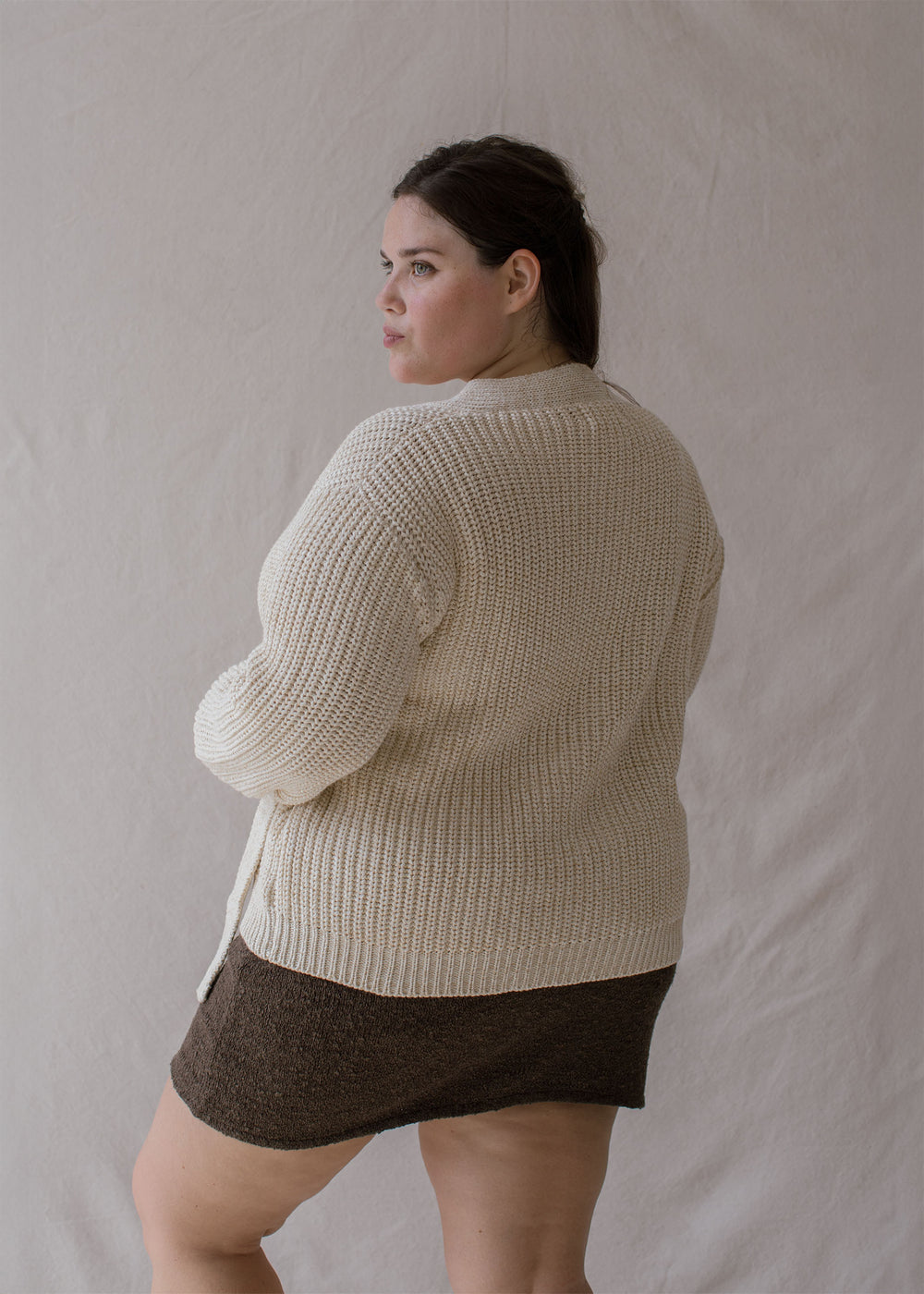 Michelle usually wears XL/XXL. She is Bust 115cm (45.3”), Waist 93 (36.6”), Hips 123cm (48.4”), Height 168cm (5.5”)  | One Size