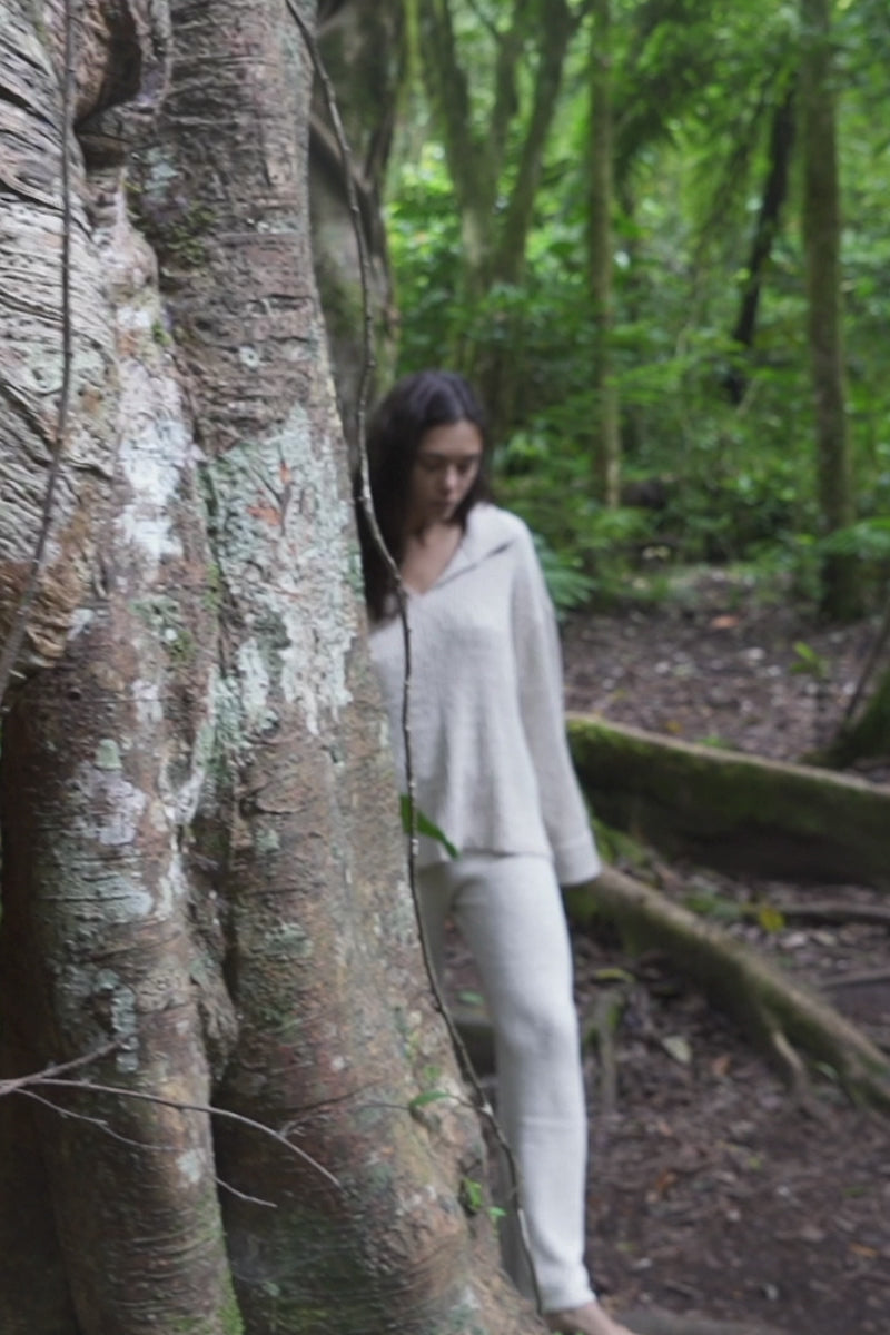 Jasmine is wearing size XS/S. Waist 61cm(24”), Hips 90cm(35.4”), Height 166cm(5.5”) | Size XS/S