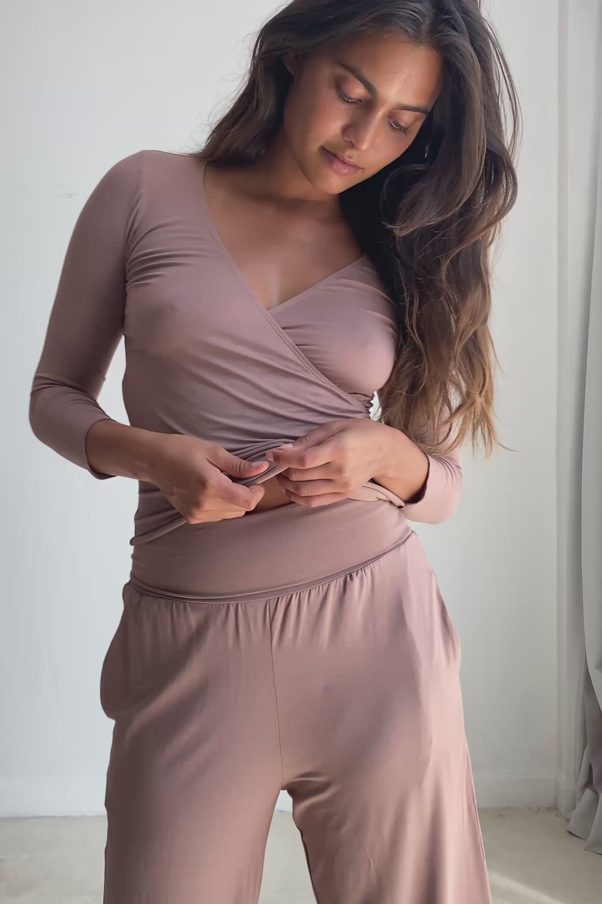 Haley is wearing size XS/S. Bust 87cm (34.25”), Waist 63cm (24.8”), Hips 92cm (36.22”), Height 172cm (5.6”) | Size XS/S