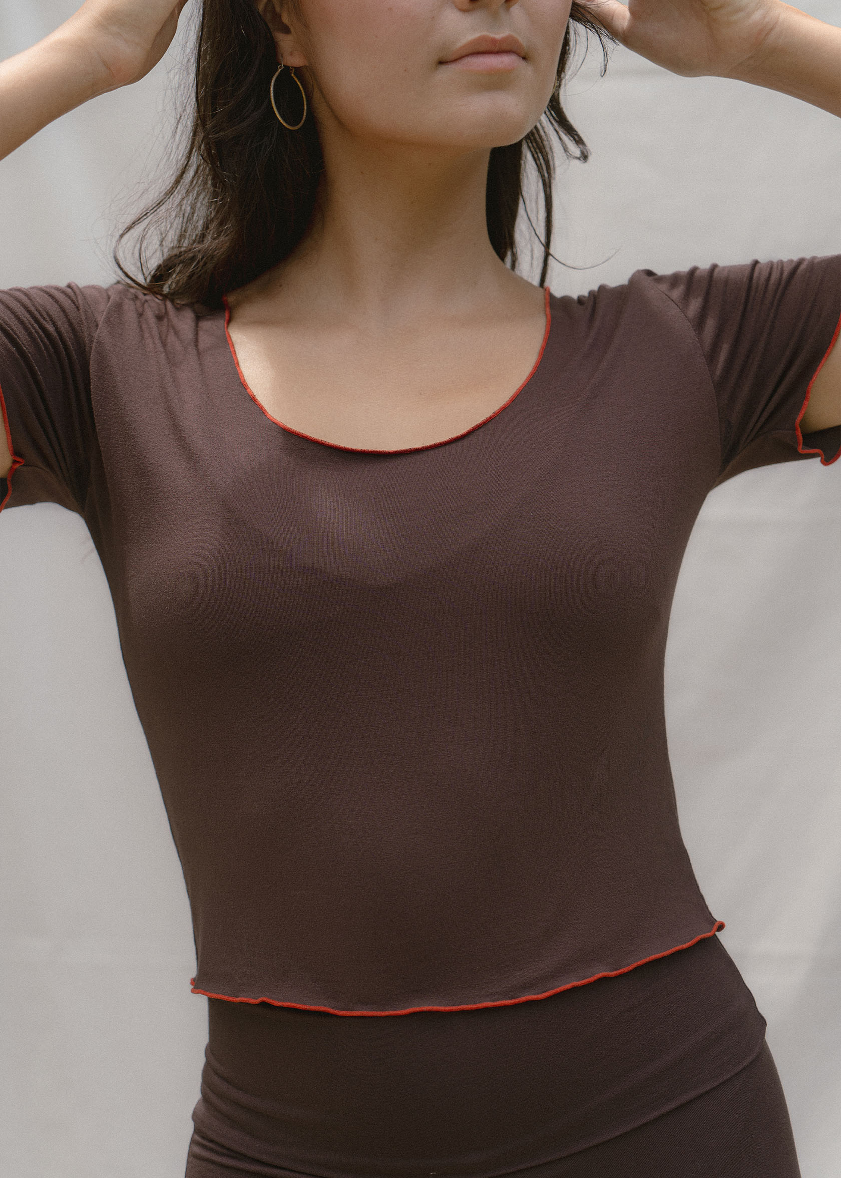 Yuki wears size XS. She is 163 cm (5.3”) tall, Bust 85cm(33.6”), Waist 69cm(27.2”) | Size XS/S