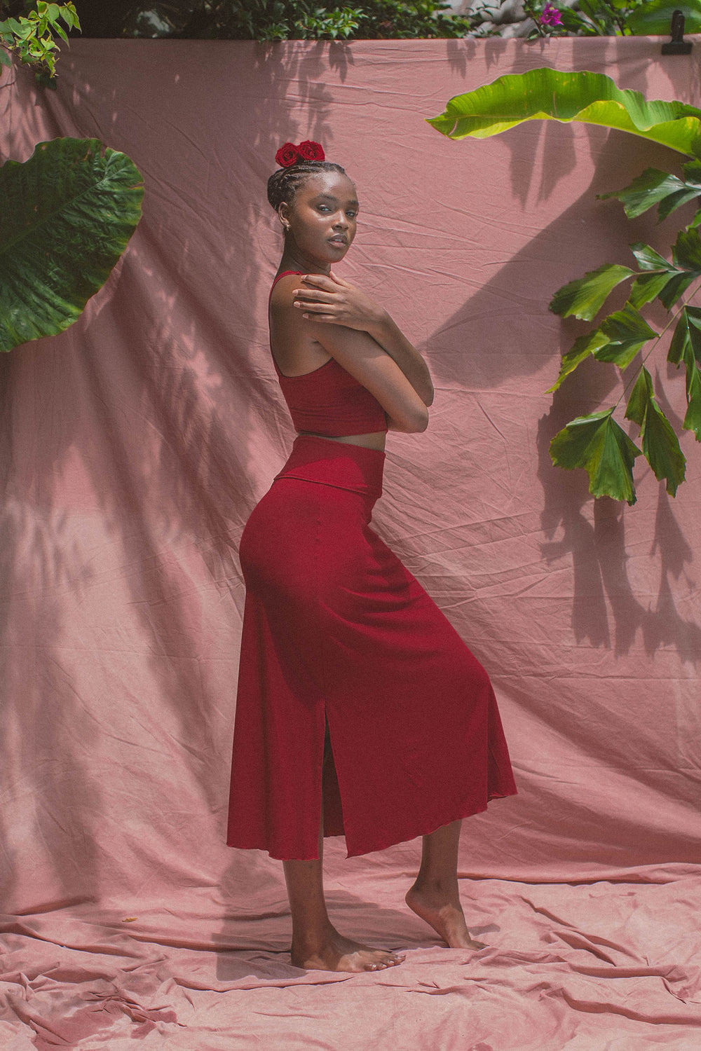 Diaz wear size L/XL. Height: 180cm (5.9”), Waist: 72cm (28.3”), Hips: 110cm (43.3”) | Size L/XL