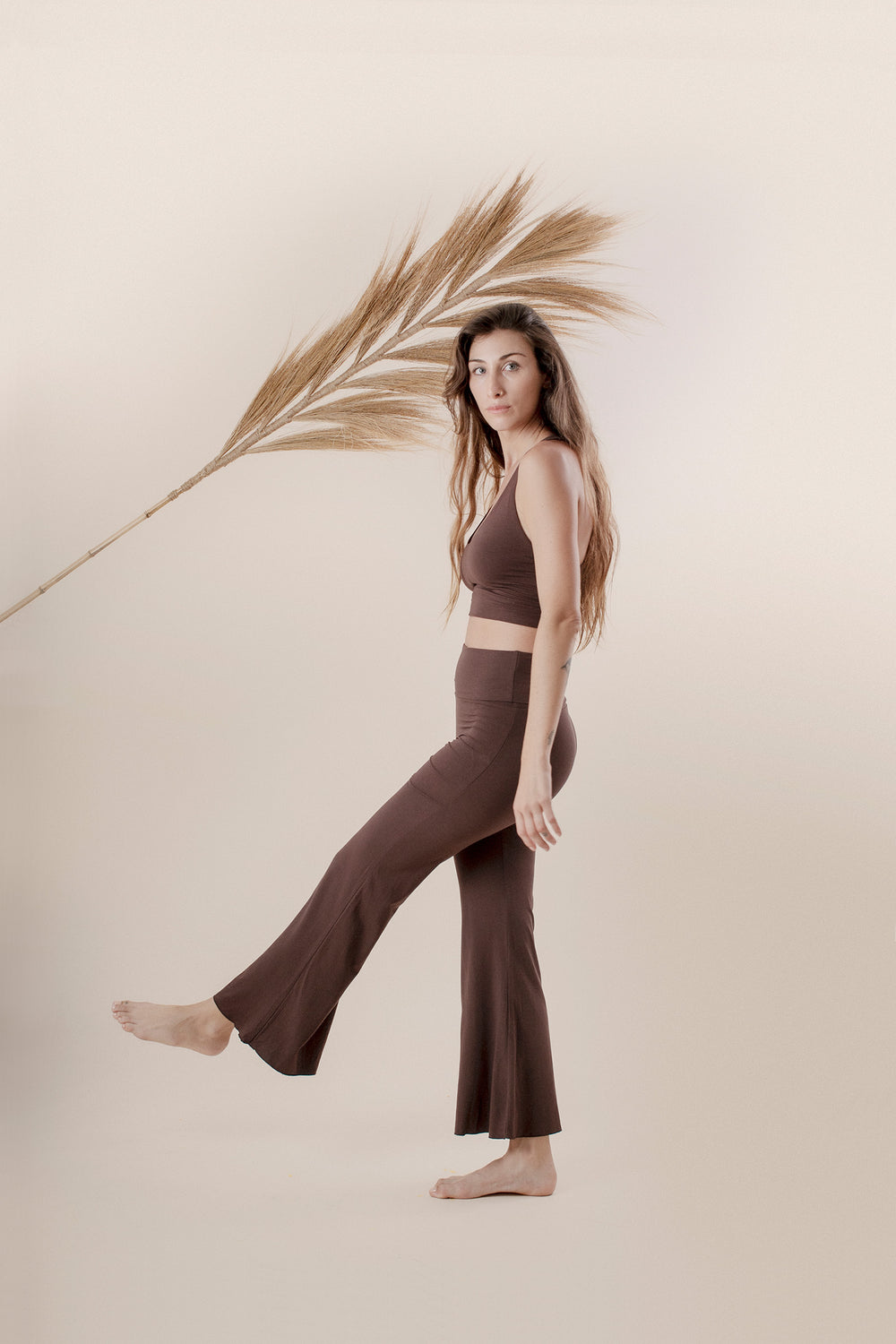 Sol is wearing size S. Height 176 cm (5.8”) Waist 65cm (25.6”) Hips 91cm (35.8”) | Size S