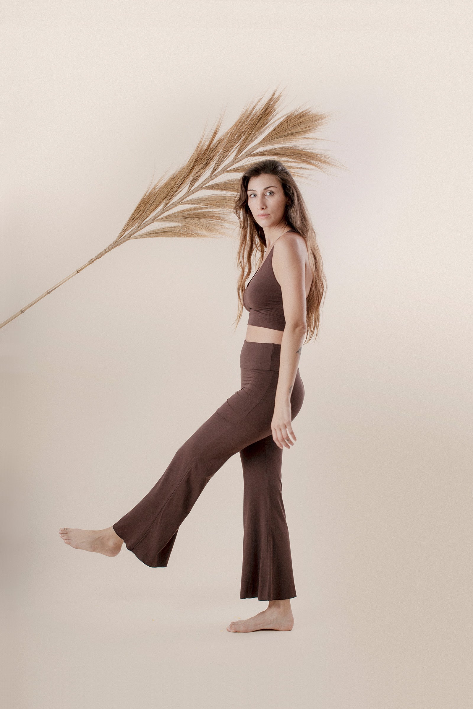 Sol is wearing size S. Height 176 cm (5.8”) Waist 65cm (25.6”) Hips 91cm (35.8”) | Size S