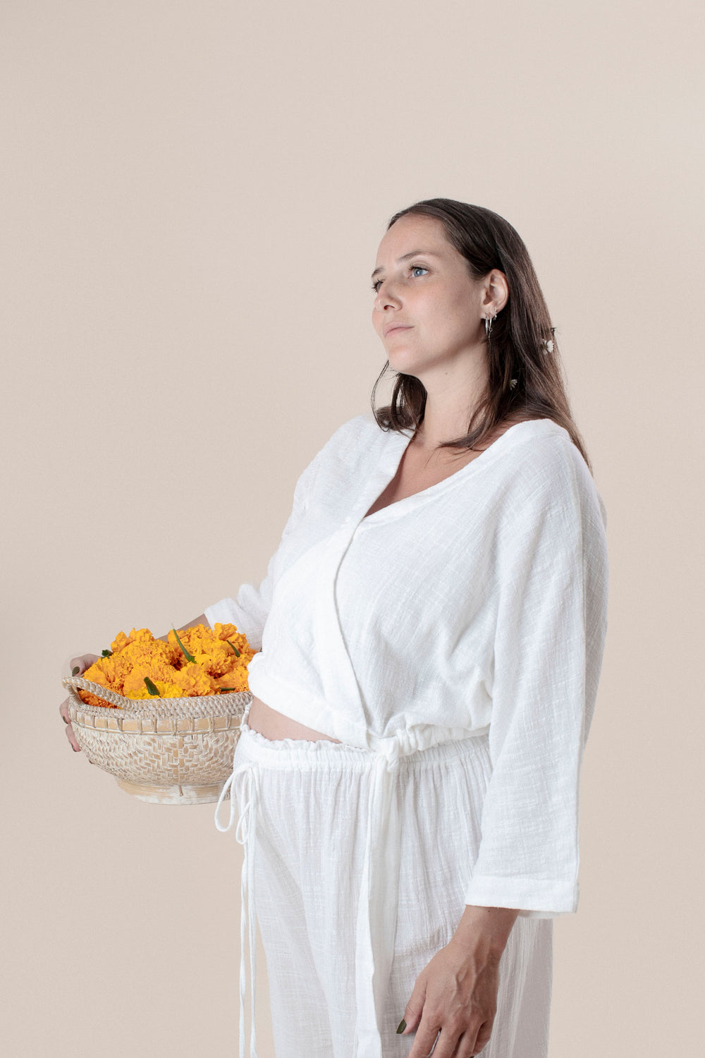  Frankie is wearing M/L for extra comfort  | Size M/L